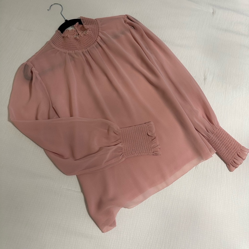 Aritzia Wilfred blouse in pink (s)
